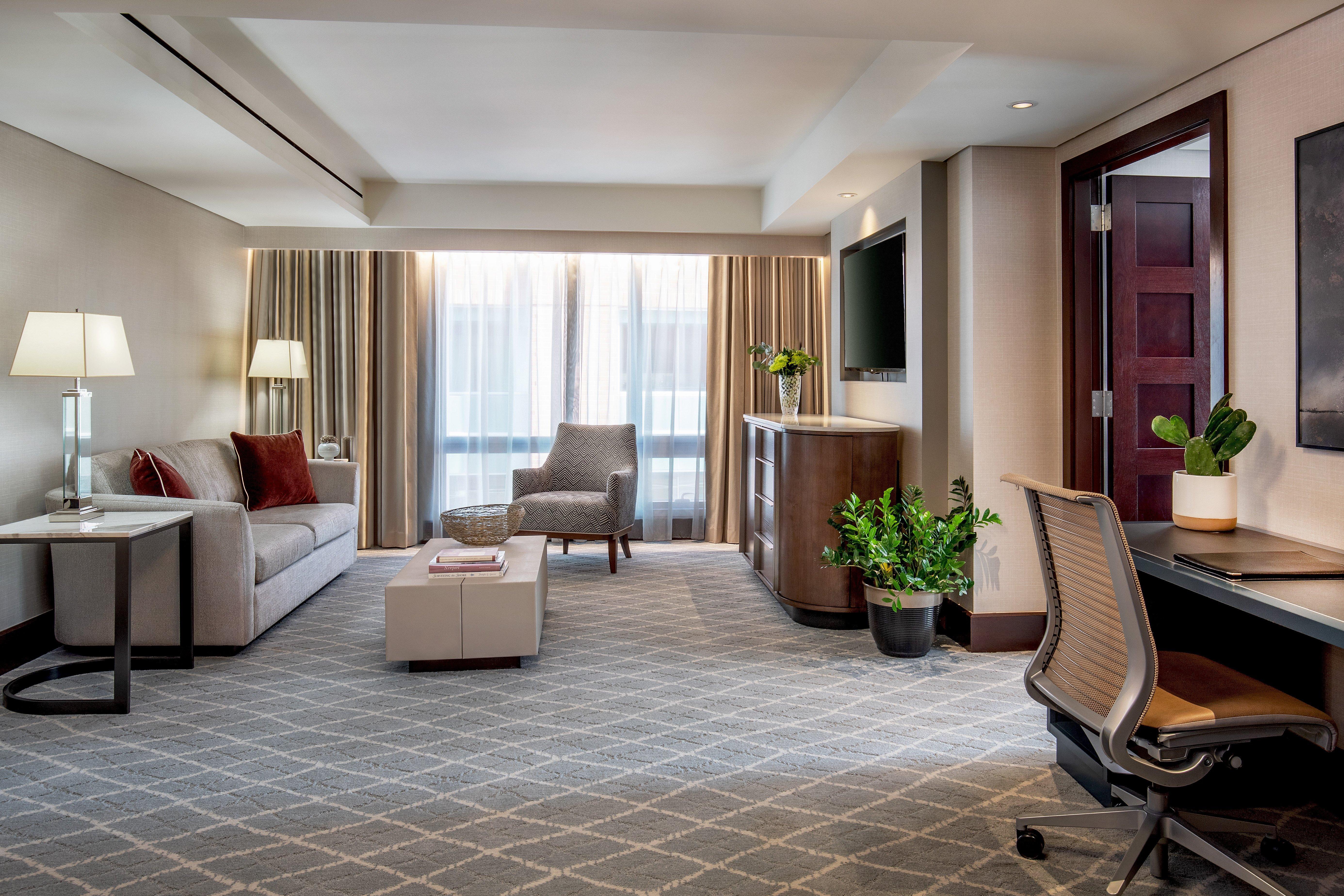 Intercontinental Boston By Ihg Hotel Luaran gambar A suite at the Conrad Hong Kong