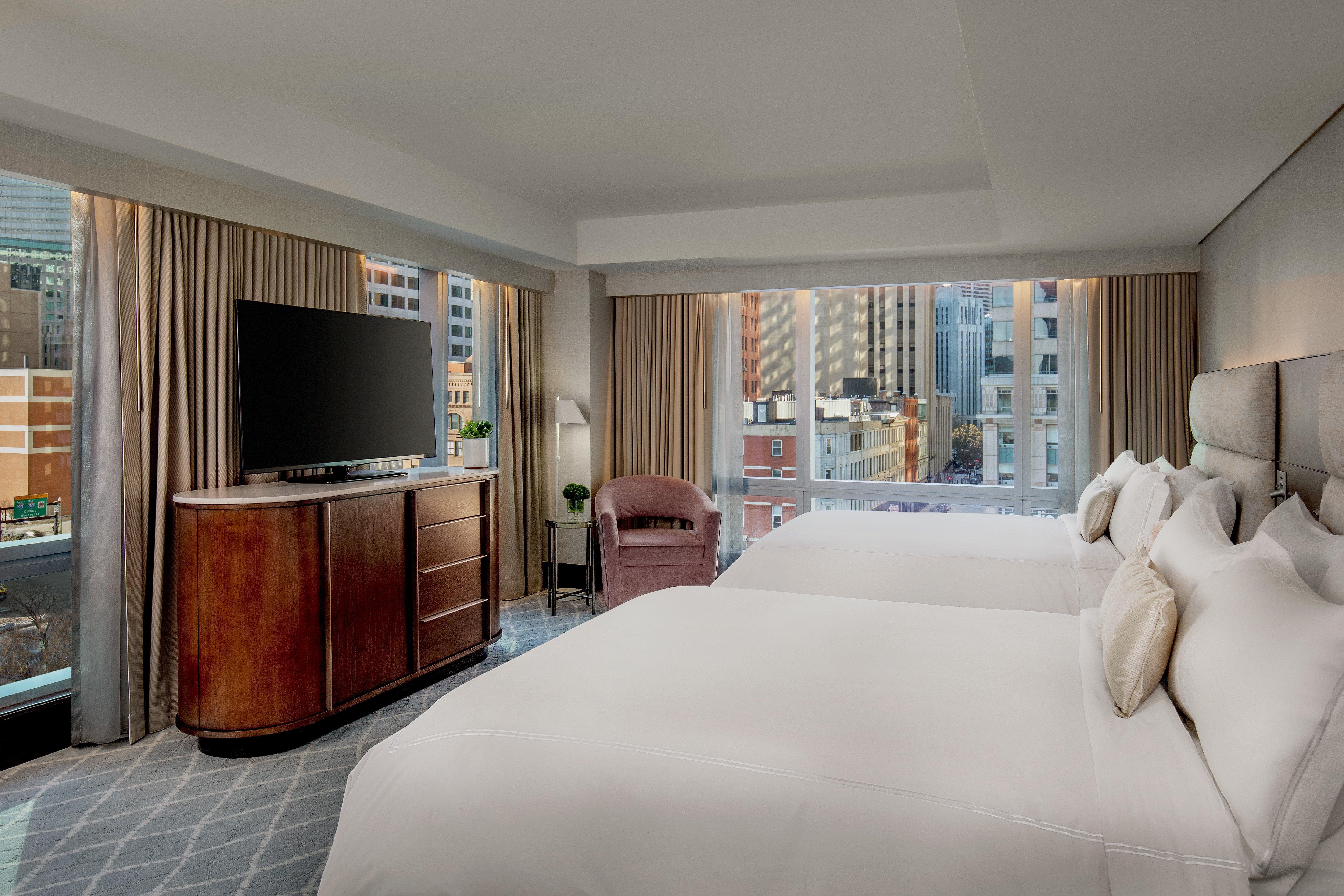Intercontinental Boston By Ihg Hotel Luaran gambar A guest room at the Waldorf Astoria Chicago
